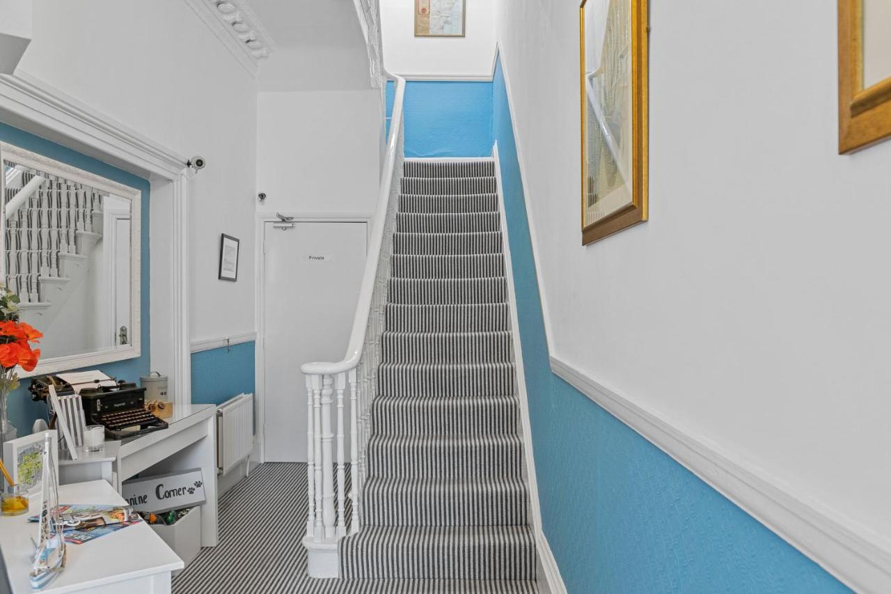 Bed and Breakfast The Belmont à Torquay Extérieur photo